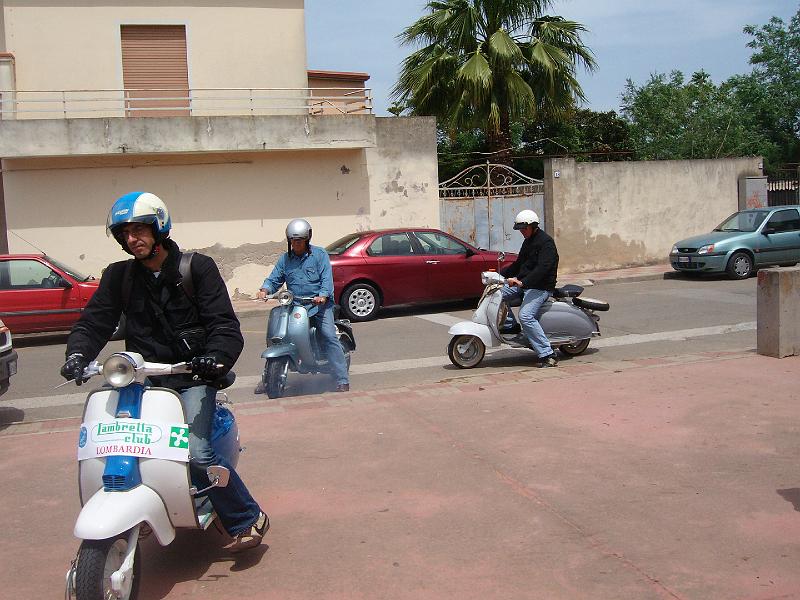 Raduno Lambretta Nuxis 25 maggio 2008 014.jpg